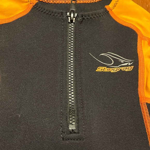 Aqua Sphere Neoprene Kids (size 2) wet suit - Picture 2 of 6